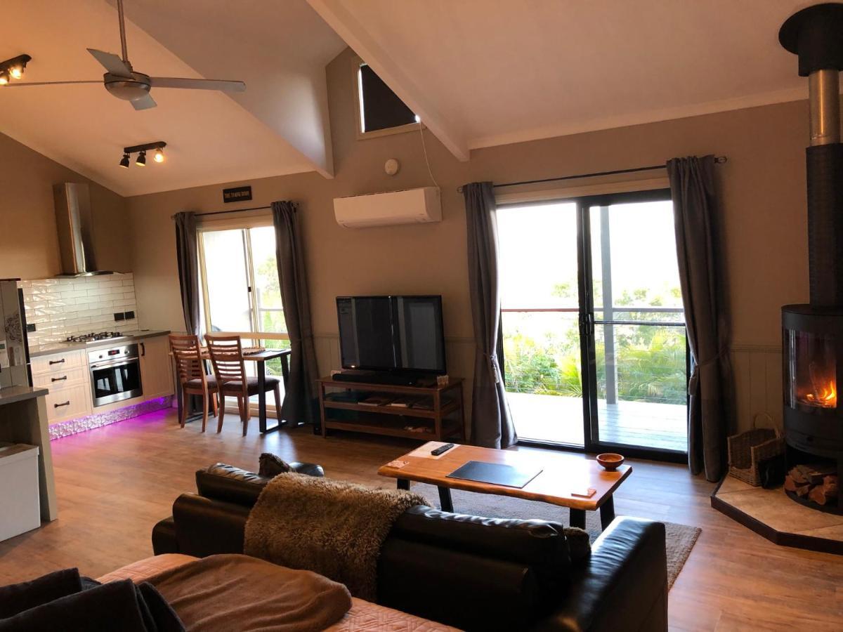 Maleny Luxury Cottages מראה חיצוני תמונה
