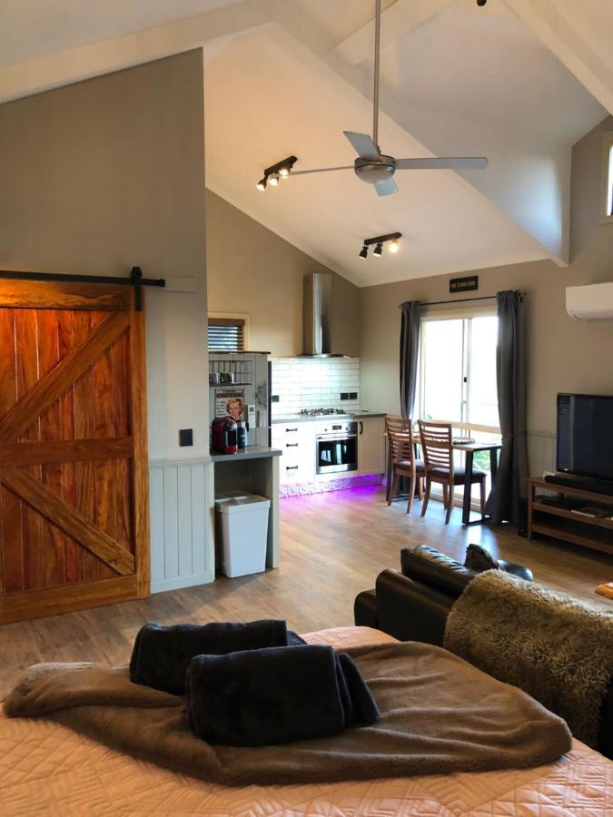 Maleny Luxury Cottages מראה חיצוני תמונה